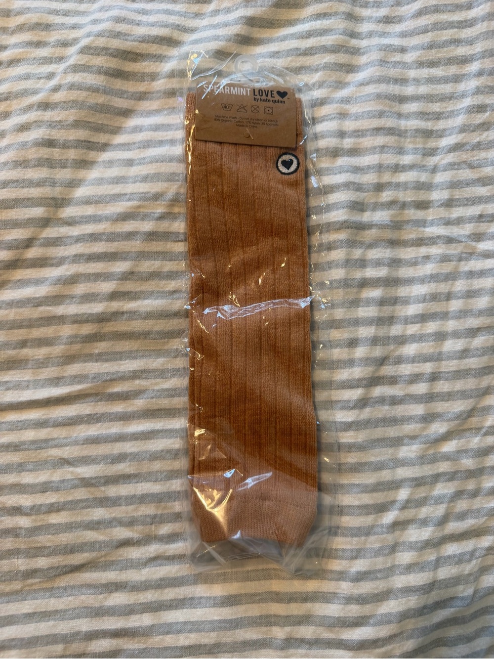 Ribbed Crew Legwarmers with Heart Emblem in Warm Tan